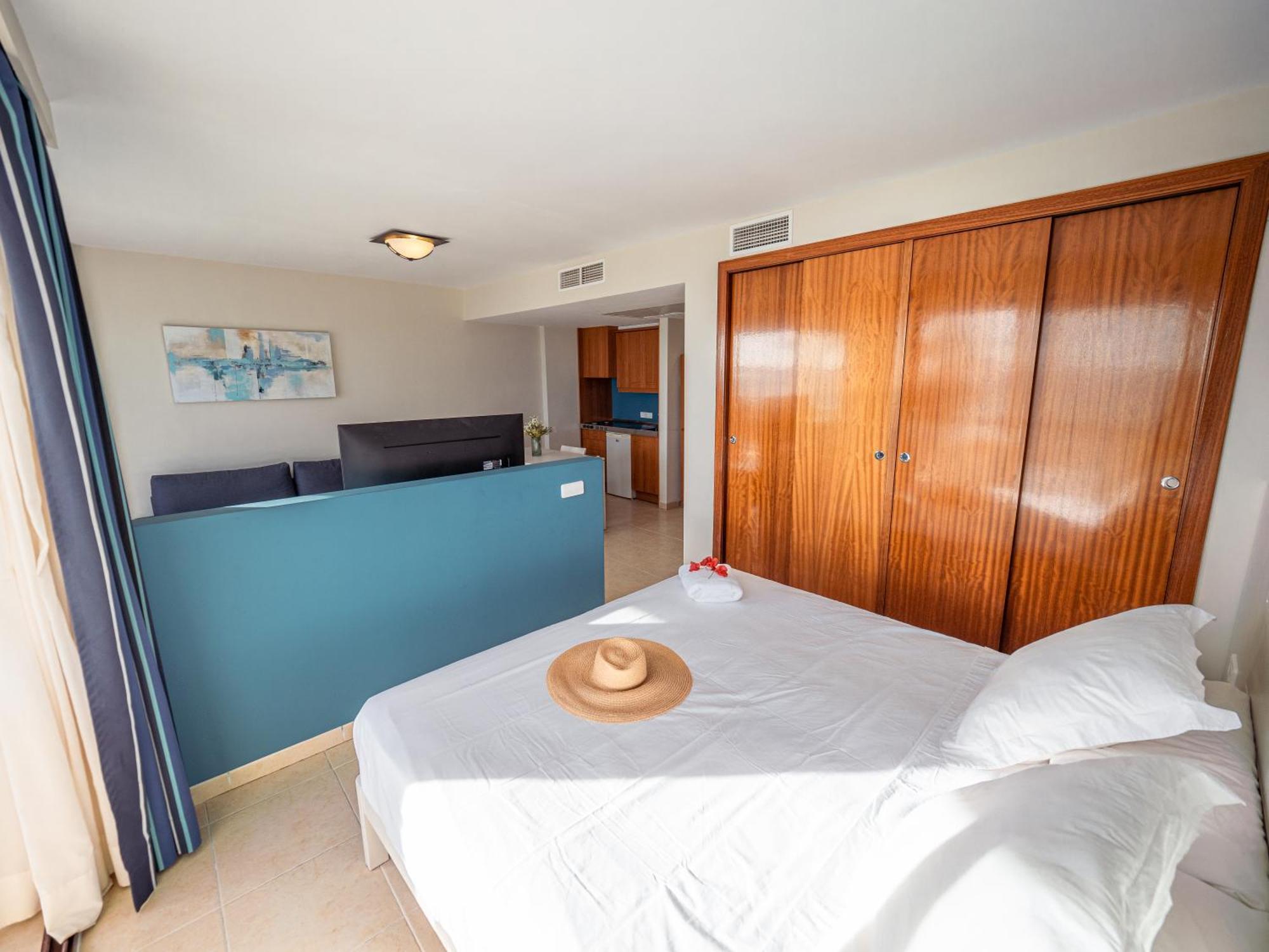 Prope Mare Apartahotel